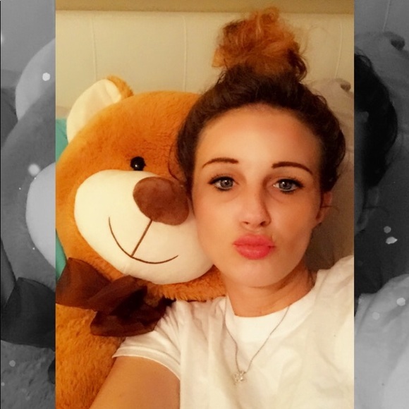 Meet your Posher, Chris _tasha - Picture 7 of 8